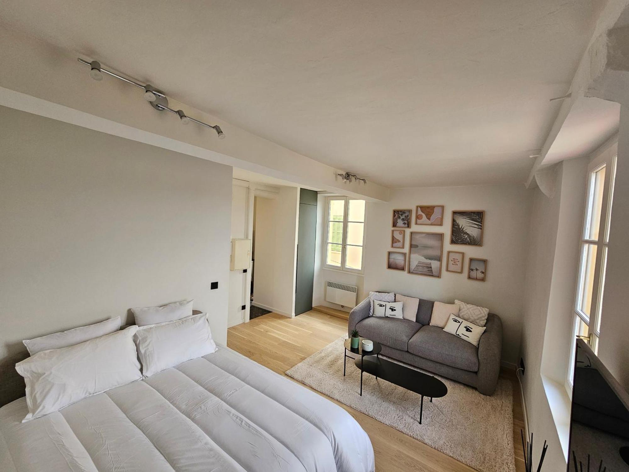 Face Port Vauban - En Plein Coeur Du Vieil Antibes Apartment Екстериор снимка